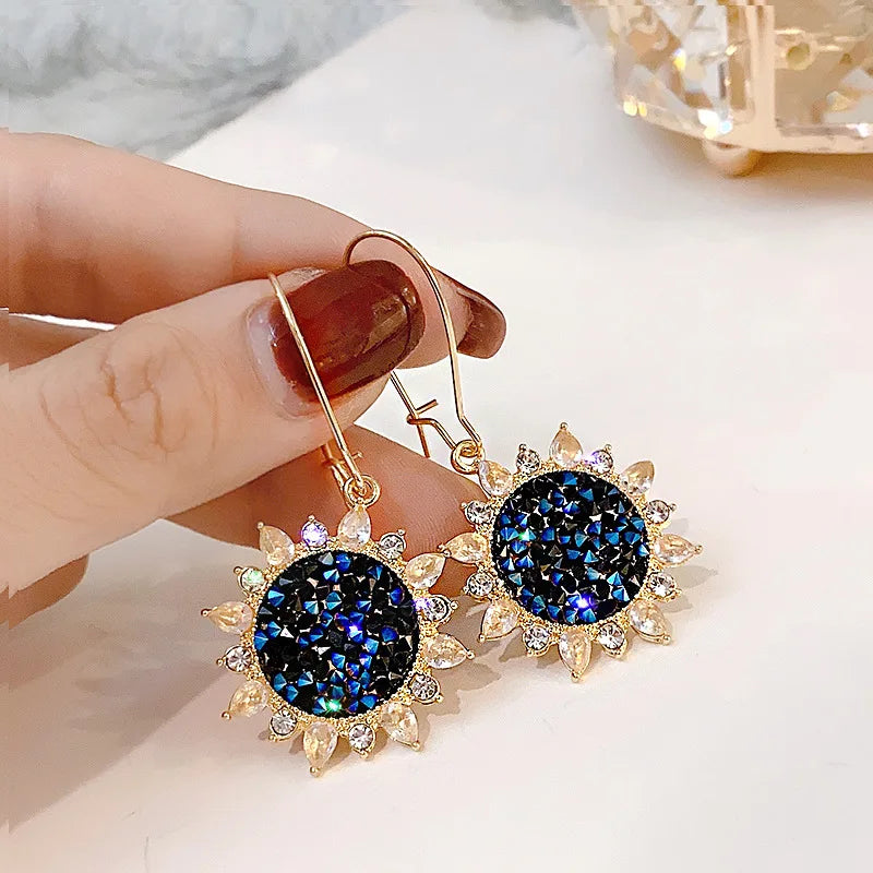 Long Tassel Dangle Earrings Explosive Personality Fashion All-match Female Gold Silver Needle Retro Heart Earjewelry Wholesale