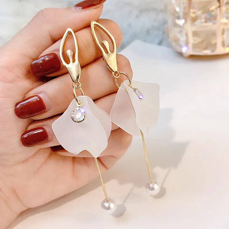 Long Tassel Dangle Earrings Explosive Personality Fashion All-match Female Gold Silver Needle Retro Heart Earjewelry Wholesale