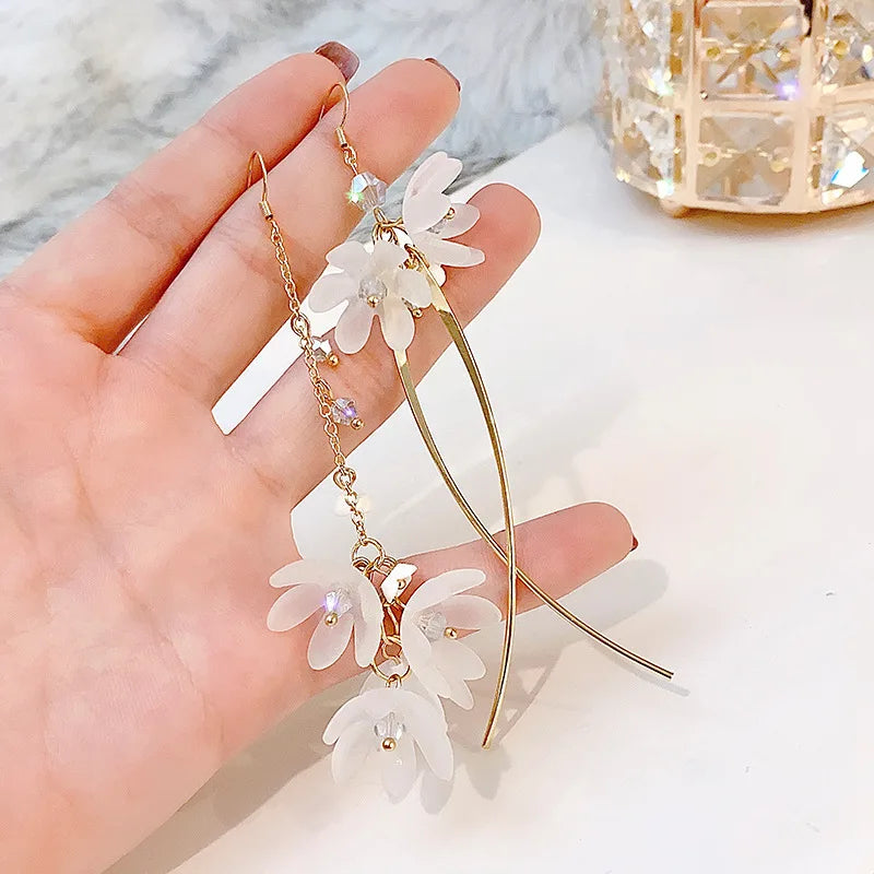 Long Tassel Dangle Earrings Explosive Personality Fashion All-match Female Gold Silver Needle Retro Heart Earjewelry Wholesale