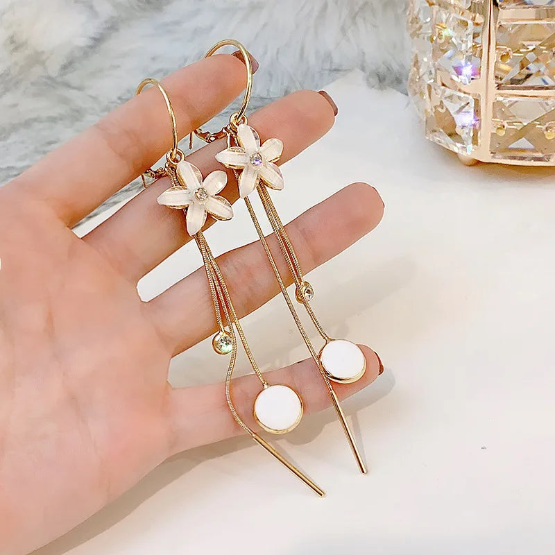 Long Tassel Dangle Earrings Explosive Personality Fashion All-match Female Gold Silver Needle Retro Heart Earjewelry Wholesale