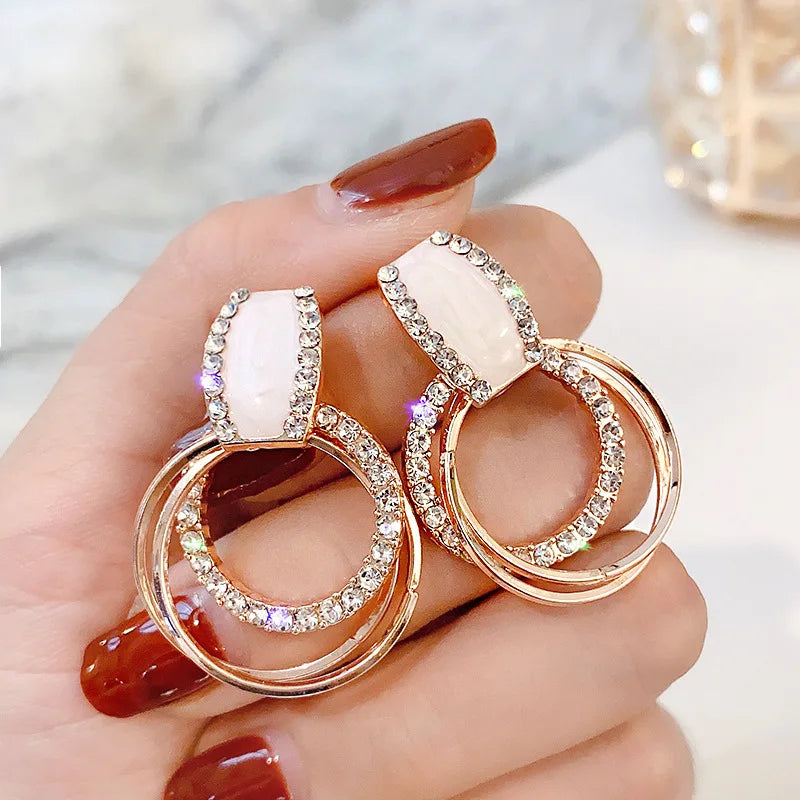 Long Tassel Dangle Earrings Explosive Personality Fashion All-match Female Gold Silver Needle Retro Heart Earjewelry Wholesale